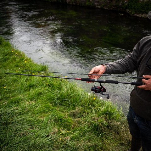 WĘDKA SPINNINGOWA + KOŁOWROTEK ABU GARCIA CARDINAL X 2,44M < 45g 3000FD