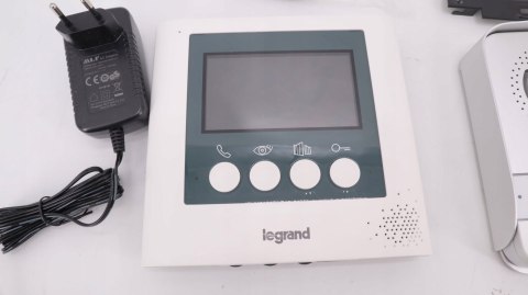 WIDEODOMOFON ZESTAW LEGRAND VIDEO KIT 369110 4,3''
