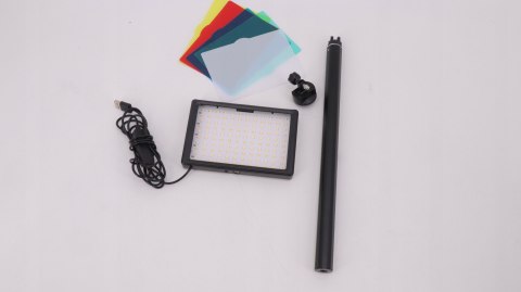 LAMPA PRODUKTOWA DIODOWA WIDEO USB LED 3200K-5600K